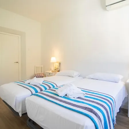 Céntricos, Parking, Wifi Y A/c Appartamento *